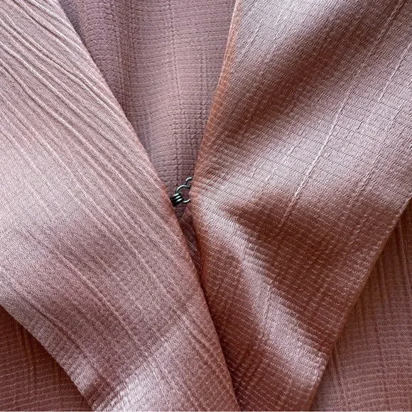 ASTR The Label Women's Calypso Long Sleeve Cropped Collared Blouse Top Large NWT - Picture 5 of 15